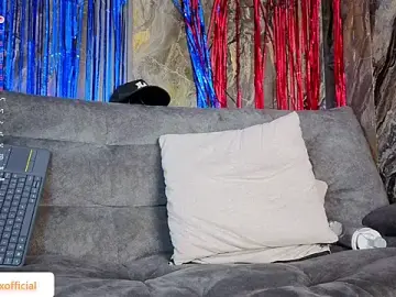Stripchat Free Porn Cam of Daviid_laidd