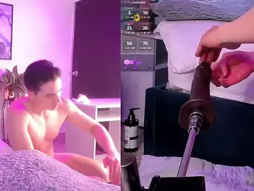 Stripchat Live Porn of CamiloSeed
