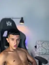 Stripchat Adult Webcam of Busterspinter