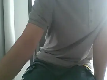 Stripchat Live Sex Cam of nole_china7