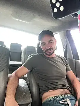 Stripchat Adult Webcam of 17vio