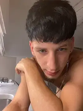 Stripchat Best Webcam of Leonardo0606