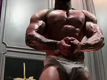 Stripchat Live Sex Cam of OliverSport