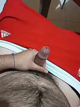 Stripchat Live Sex Cam of VincentZe99