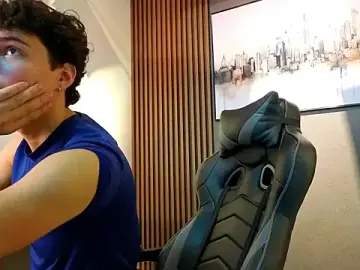 Stripchat Free Live Porn of Esteban_Fire