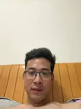 Stripchat Free Live Porn of HHAA1992
