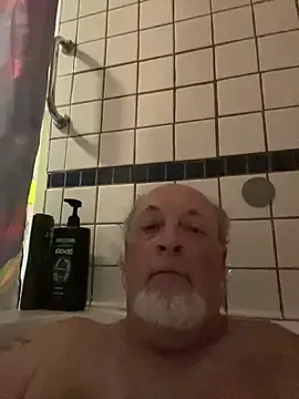 Stripchat Best live sex cam show of Skippy2420