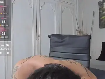 Stripchat Best Webcam of Tyler_durten