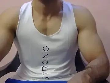 Stripchat Adult Webcams of heman_2