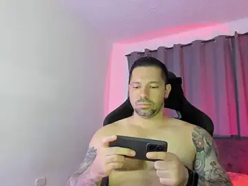 Stripchat Adult Webcams of Pierre_Vidal