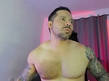 Stripchat Free Porn Cam of Pierre_Vidal