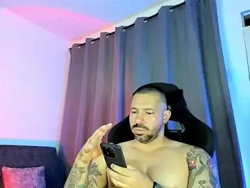 Stripchat Free Porn Cam of Pierre_Vidal