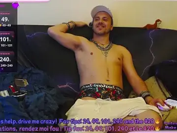 Stripchat Watch Live Sex Cams of SwatRocShy