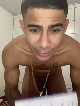 Stripchat Sex Cam of Novindot23cm