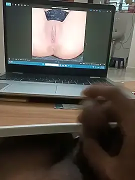 Stripchat Watch Live Sex Cams of GHunterz