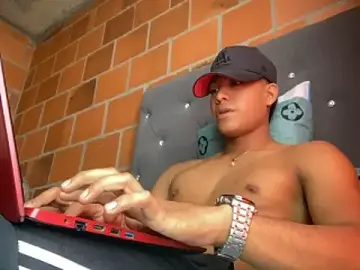 Stripchat Adult Webcams of david-sala