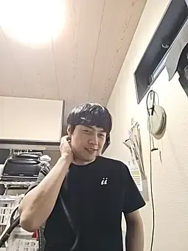 Stripchat Live Sex Cam of whitebriefboy