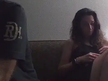 Stripchat Free Porn Cam of tittycum3636