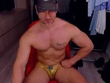 Stripchat Best Webcam of MarisMuscle