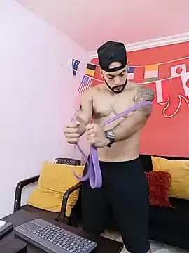 Stripchat Adult Video Chat of Mike_savage3