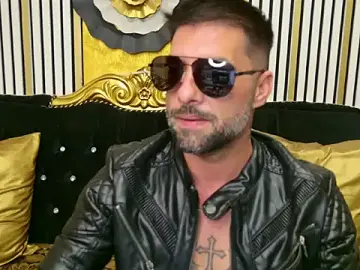 Stripchat Live Porn of TommyDum
