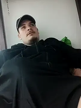 Stripchat Sex Cam of petitgatt