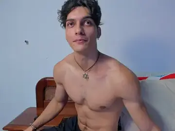 Stripchat Nude Webcam of Corey_Vale