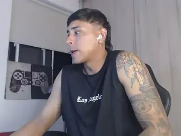 Stripchat Adult Webcams of felipelopezz23