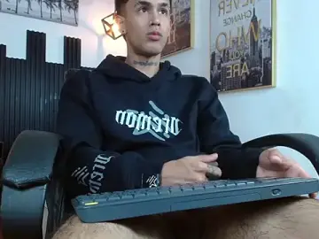 Stripchat Adult Webcam of Duncan_brown