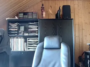 Stripchat Nude Webcam of biggandybig