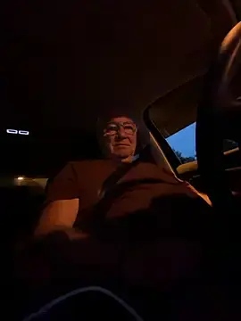 Stripchat Live Porn of biggandybig