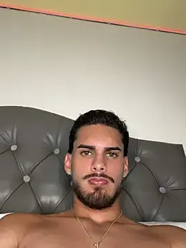 Stripchat Live Porn of Derek_master