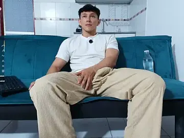 Stripchat Live Porn of jacques_cardiet