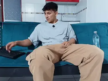 Stripchat Watch Live Sex Cams of jacques_cardiet