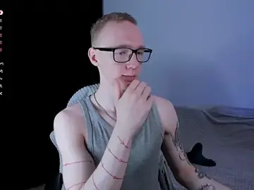 Stripchat Live Sex of Alex_silent