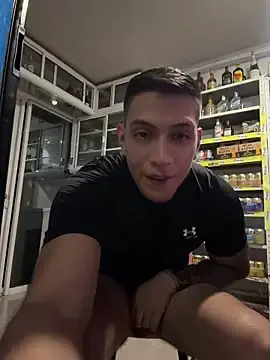 Stripchat Live Sex Cam of OliverWest04