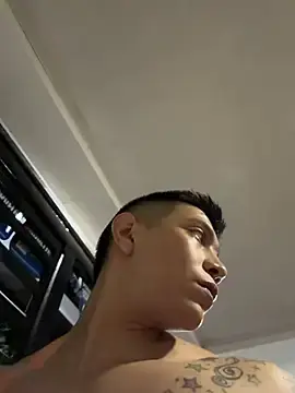 Stripchat Live Sex of OliverWest04