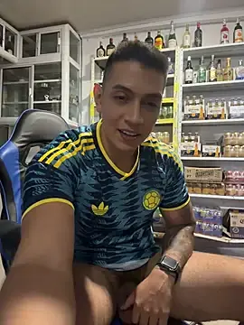 Stripchat Live Porn of OliverWest04