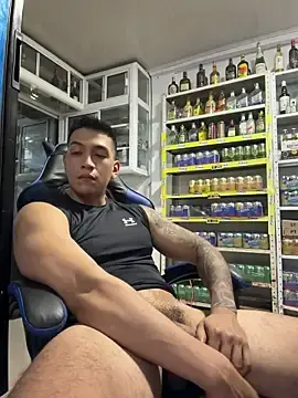 Stripchat Best Webcam of OliverWest04