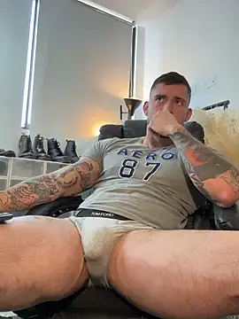 Stripchat Live Sex Cam of DimitriSullivan_