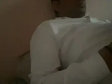 Stripchat Nude Webcam of NiceBoy9099
