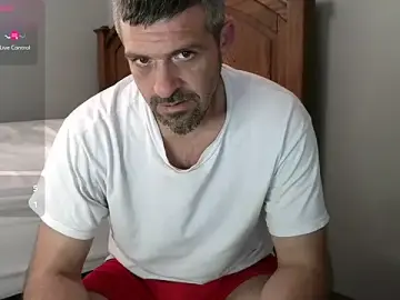 Stripchat Live Porn of Troyt87