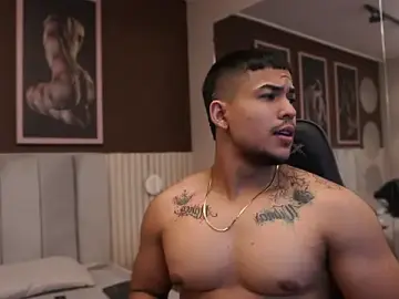 Stripchat Free Porn Cam of Thiago_Valente