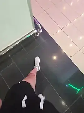 Stripchat Live Sex Cam of sevvvvsevvvv1