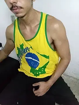Stripchat Best Webcam of MagrinhoSaradoo