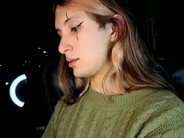 Stripchat Free Live Porn of Feniix__