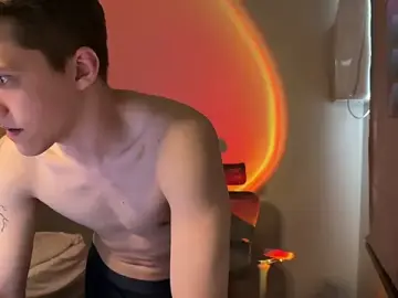 Stripchat Free Porn Cam of cronck52