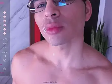 Stripchat Adult Webcam of wild_col_