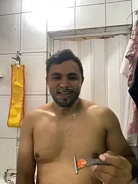 Stripchat Free Live Porn of Sheik_z_o
