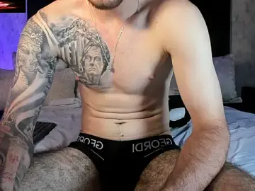Stripchat Adult Video Chat of CodyWalkerR